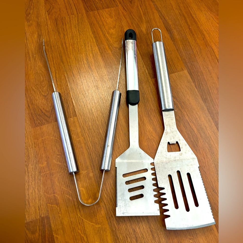 Stainless steel Sharper Image BBQ/grill tools.
